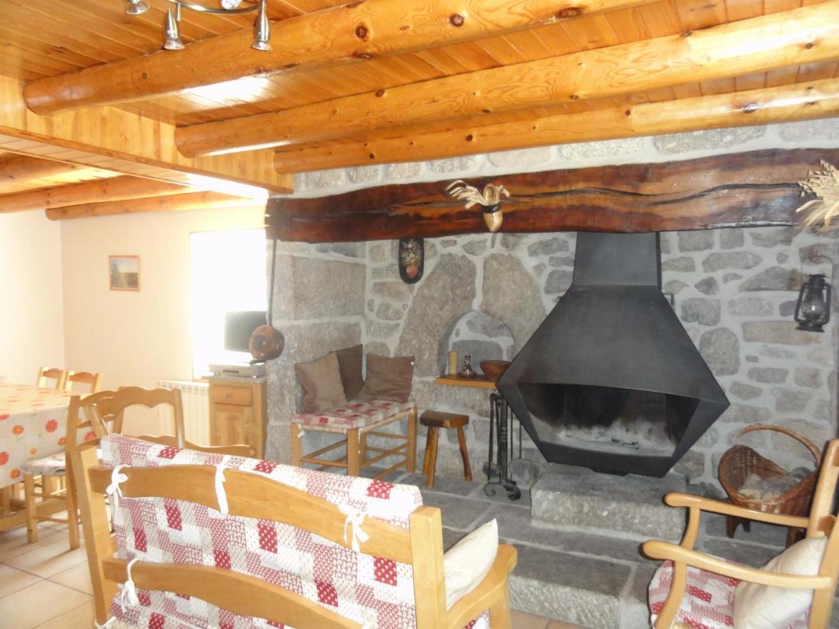 Gite les ducs Mialanes Extérieur photo