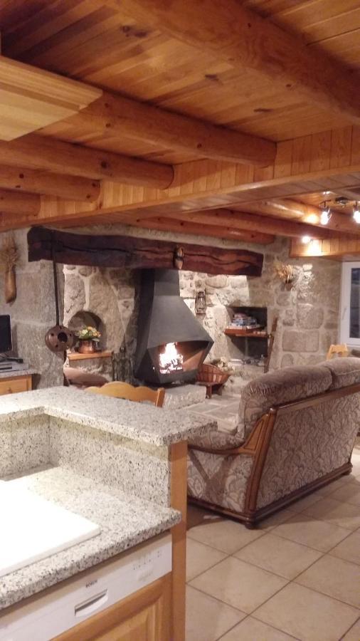 Gite les ducs Mialanes Extérieur photo
