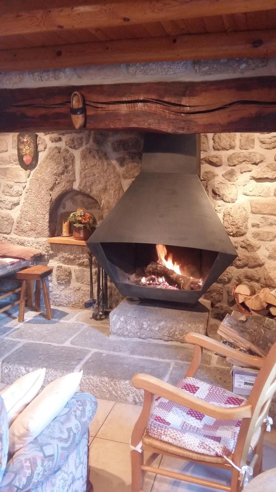Gite les ducs Mialanes Extérieur photo