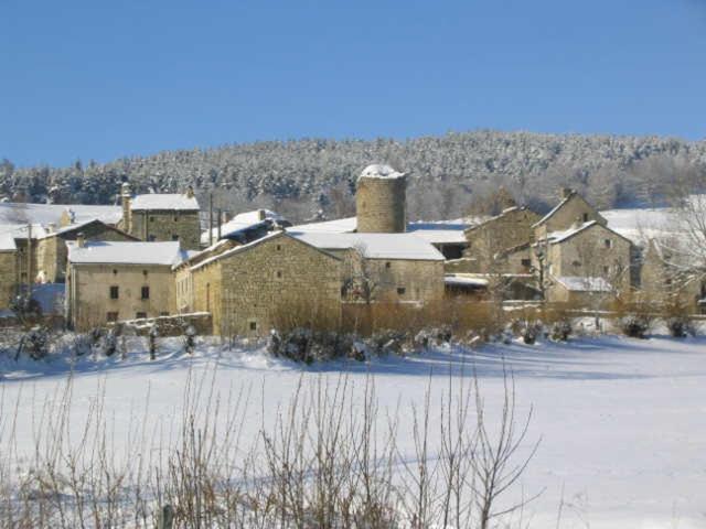Gite les ducs Mialanes Extérieur photo